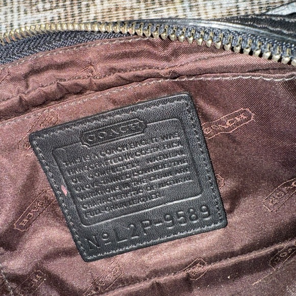 Coach bag black leather crossbody shoulder purse vintage coach - Picture 6 of 7